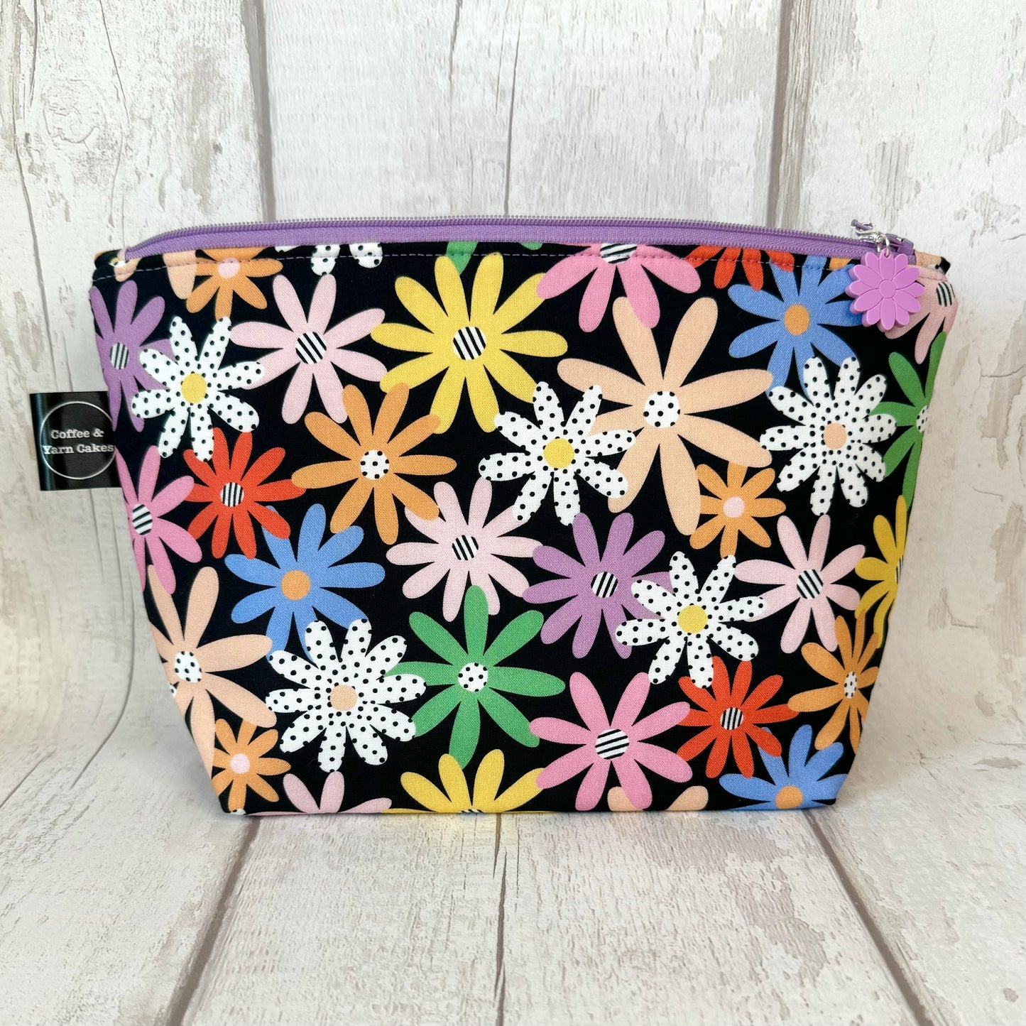 Happy Daisies Zipped Project Bag - Small/Sock Size