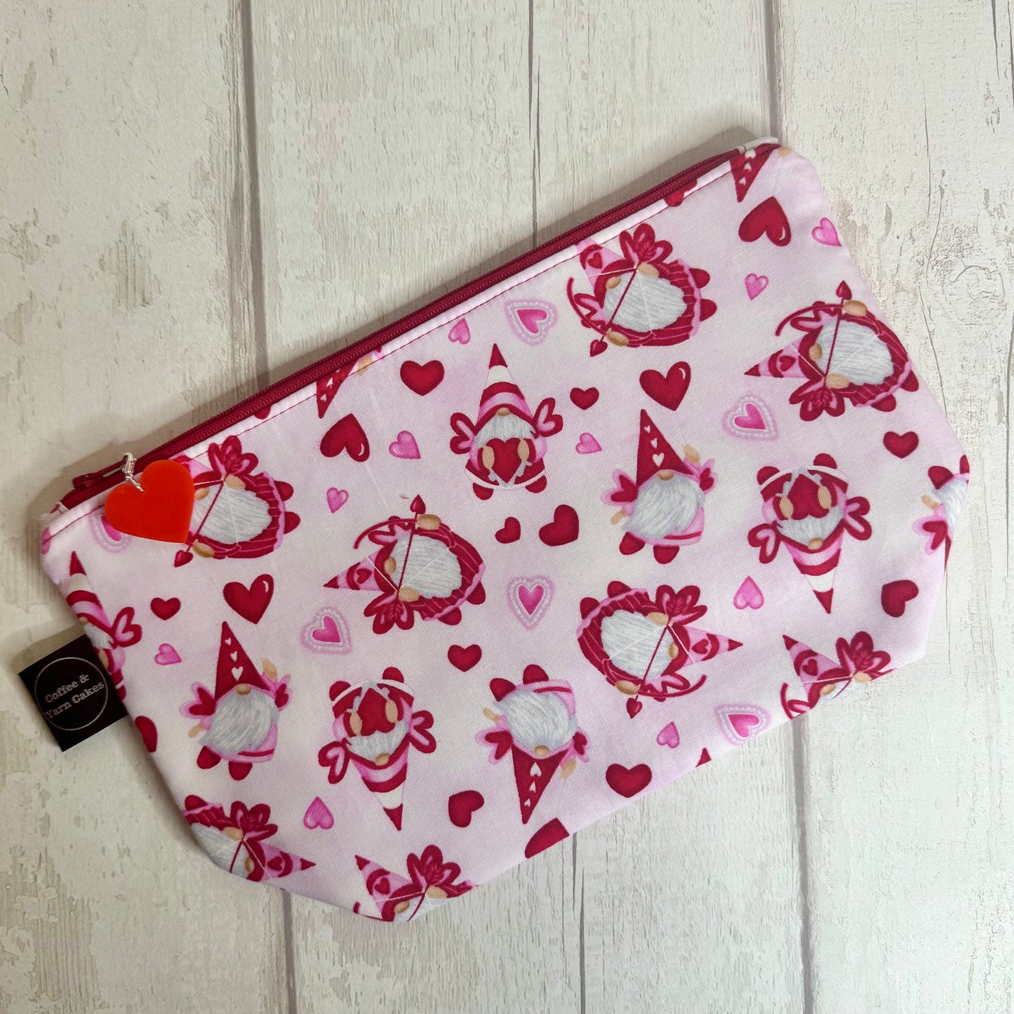 Gnomie Love Zipped Project Bag - Small/Sock Size