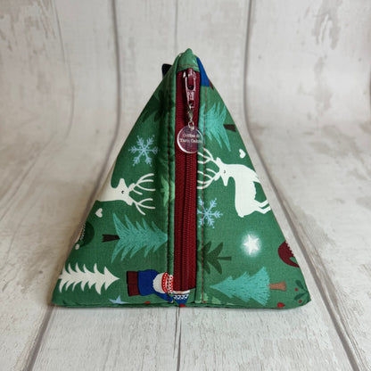 Pochette zippée en tissu pyramidale pour accessoires de Noël Gnome Woodland