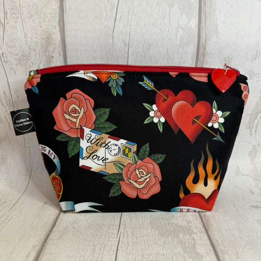 True Love Valentine’s Tattoo Zipped Project Bag - Small/Sock Size